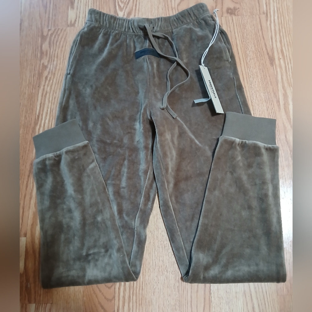 Essentials Joggers/Sweatpants